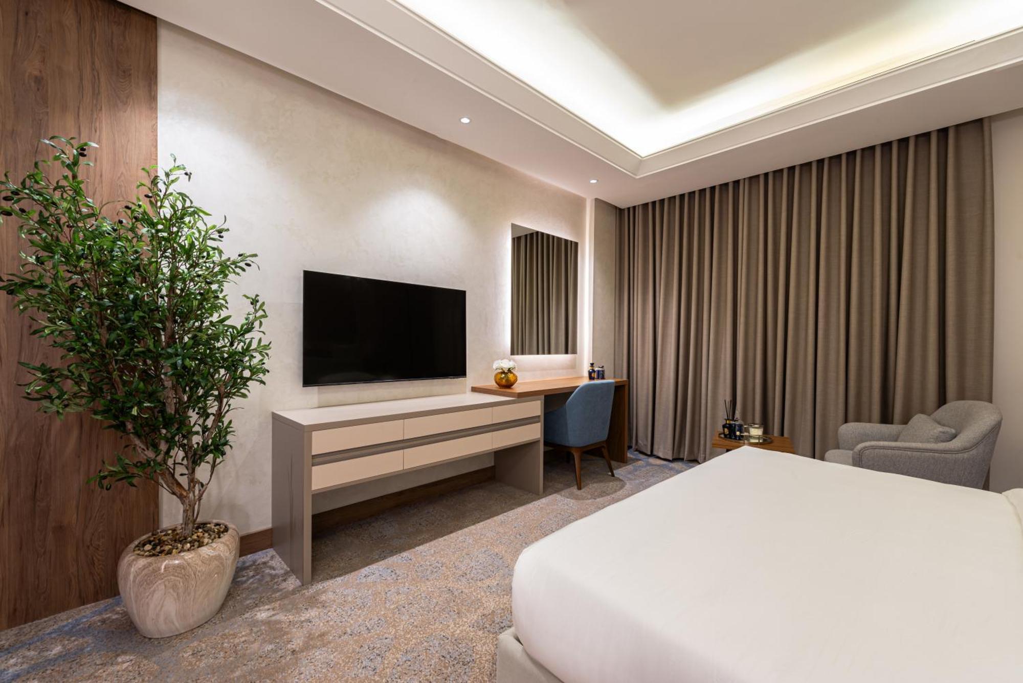 Voyage Hotel & Suites Рияд Екстериор снимка