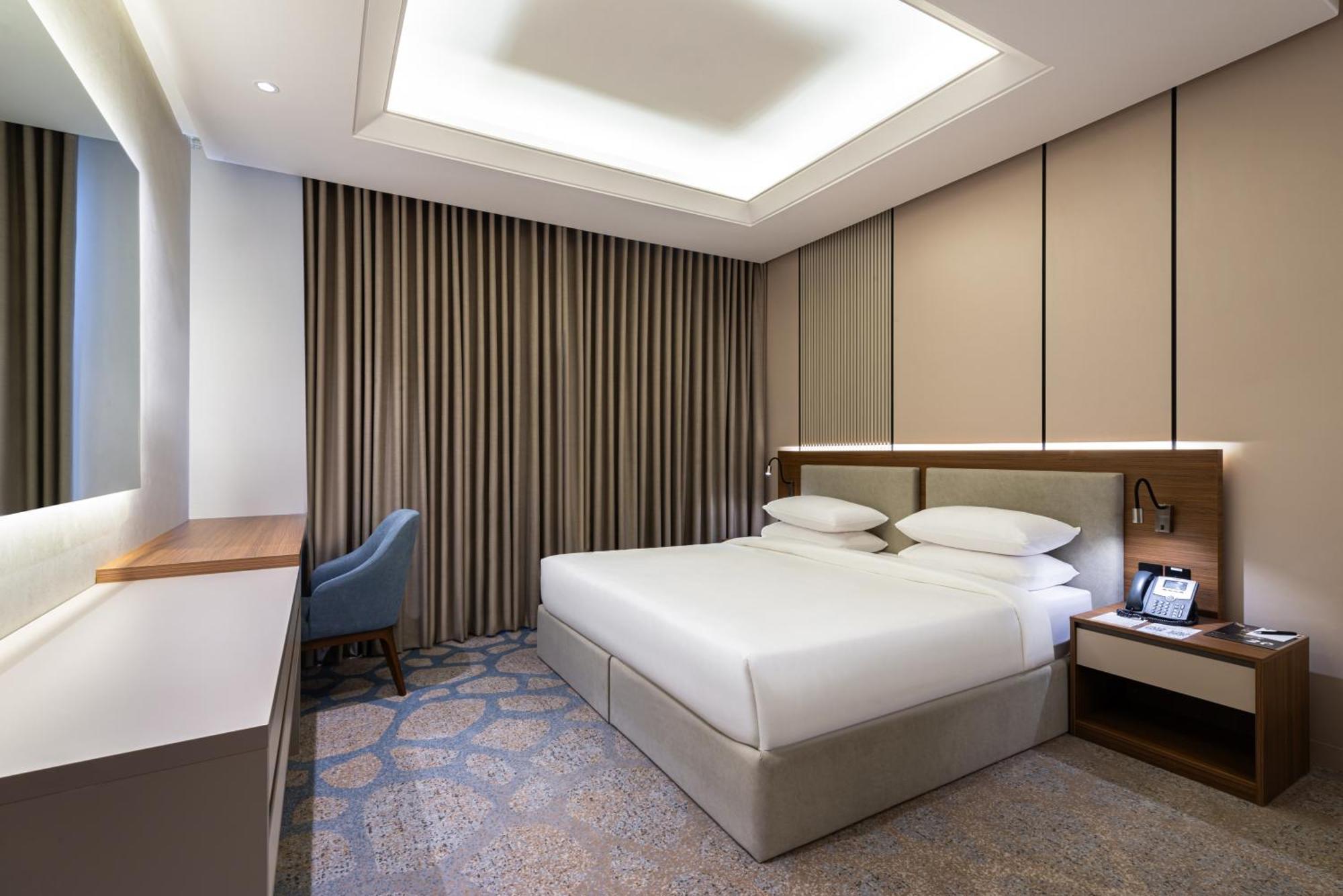 Voyage Hotel & Suites Рияд Екстериор снимка
